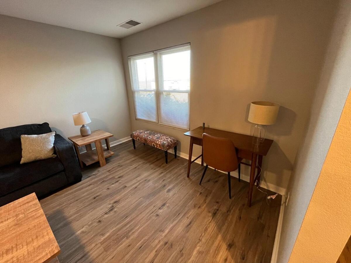 Apartmán Aksarben Living-Cozy 1 Bdrm 1 Ba Omaha Exteriér fotografie