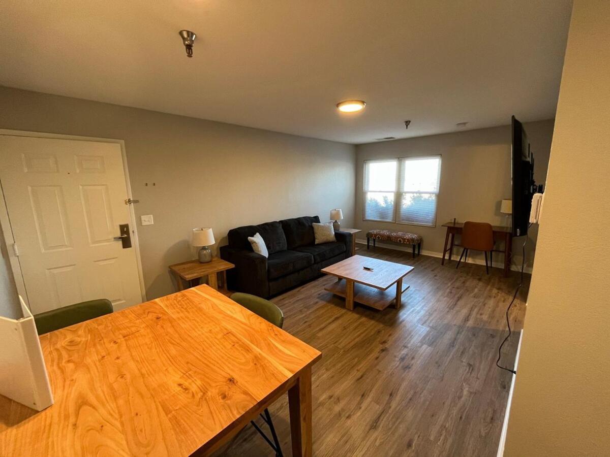 Apartmán Aksarben Living-Cozy 1 Bdrm 1 Ba Omaha Exteriér fotografie